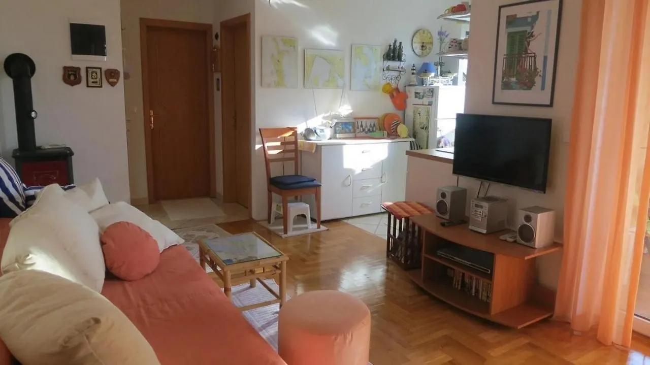 Apartments With A Parking Space Nska, Krk - 21670 Malinska Croatia