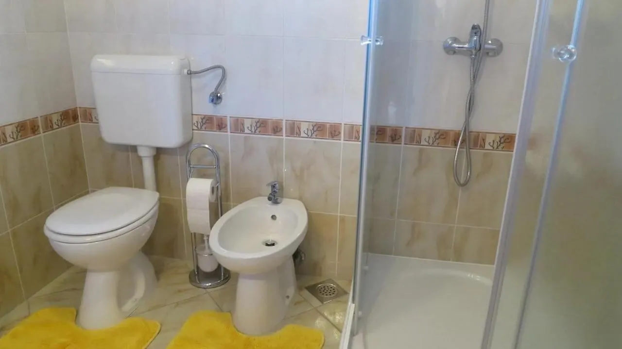 Apartments With A Parking Space Nska, Krk - 21670 Malinska Croatia